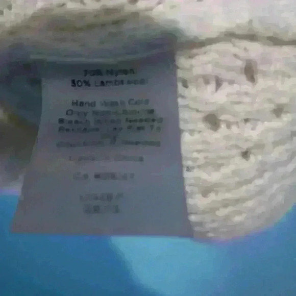Talbots white sweater size P nylon and lambs wool blend, super soft luxury open - Picture 3 of 9
